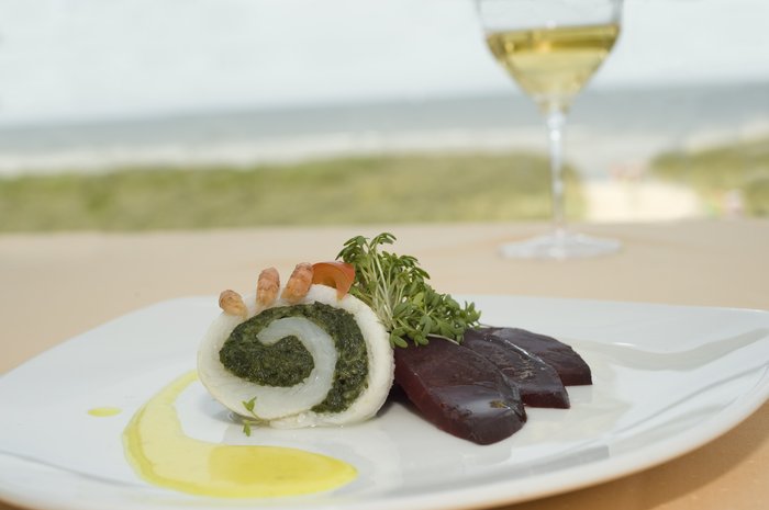 sole with spinach and beethroots