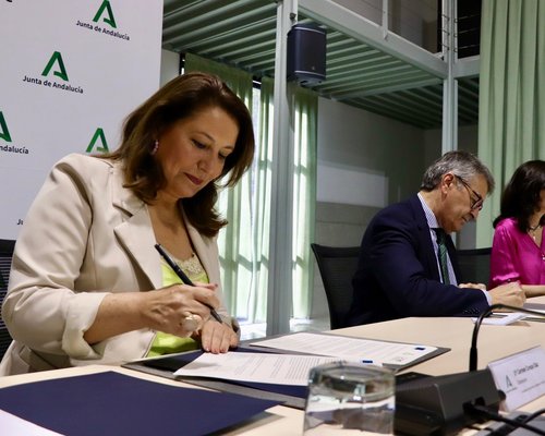 Firma CADO