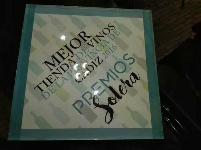 El primer premio que se ofreció a una Tienda de vinos en la Provincia (I Edición)