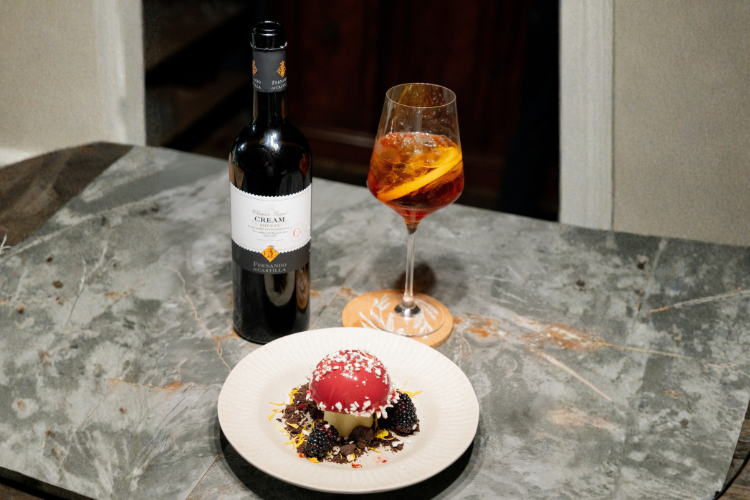 Cream Sherry Sunset + (Bodegas Fernando de Castilla) + "Dormouse" chocolate dessert with guava, blackberry & brownies