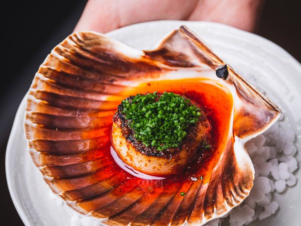 Scallops in asian sauce with Fino