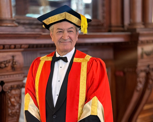 cesar saldaña Caballero de la Gran Orden de los Caballeros del Vino en el Reino Unido