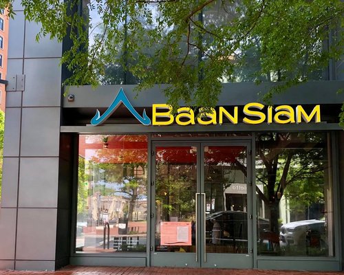 baan_siam_exterior_pic_cropped.jpg