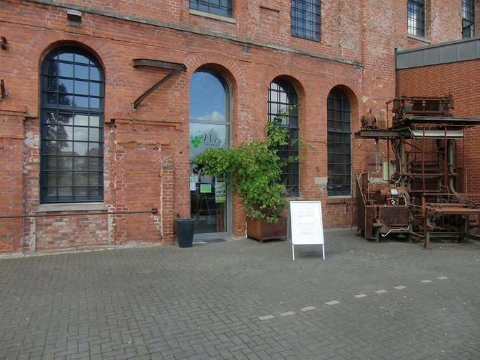 Weinhandlung von außen