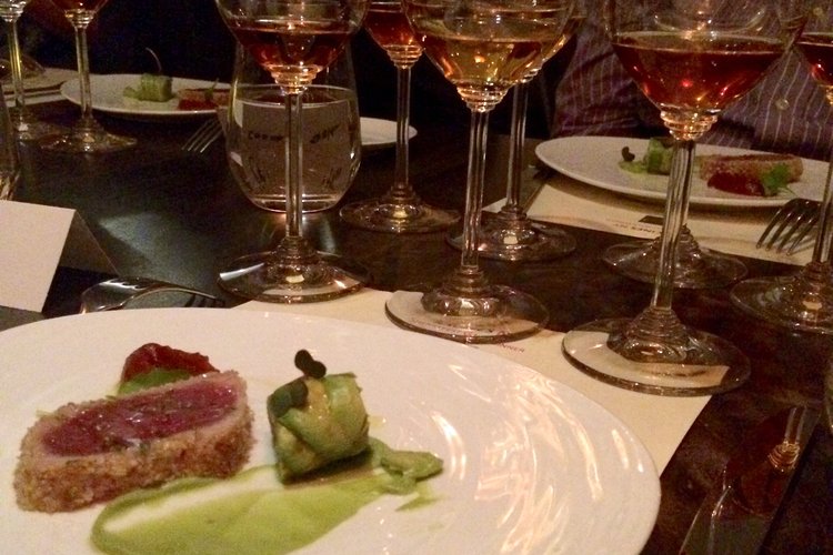 Tuna Tataki Avocado Gala Dinner