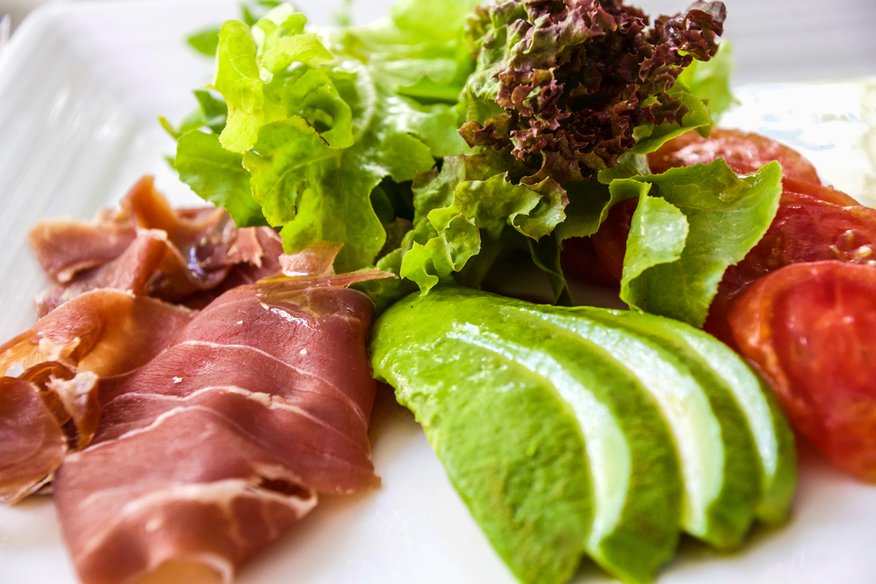 green_salad_jamon_fino_sherry_jerez.jpg