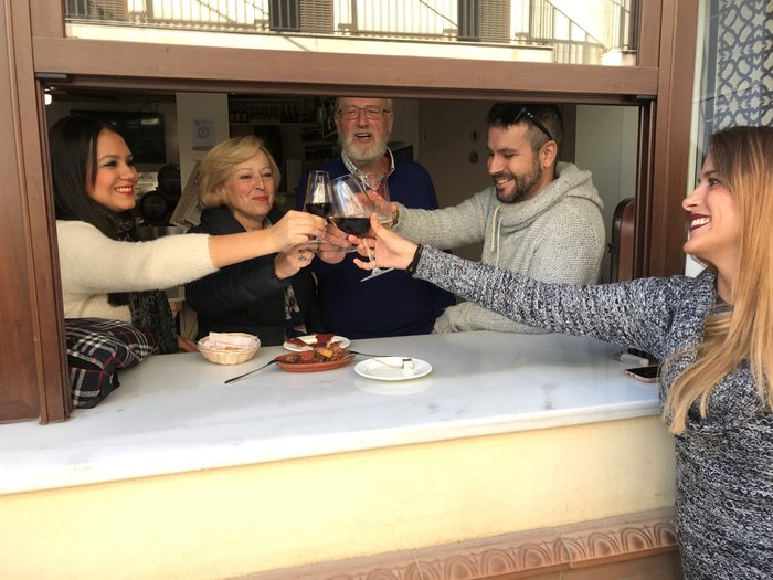 disfruta de un buen ambiente entre amigos