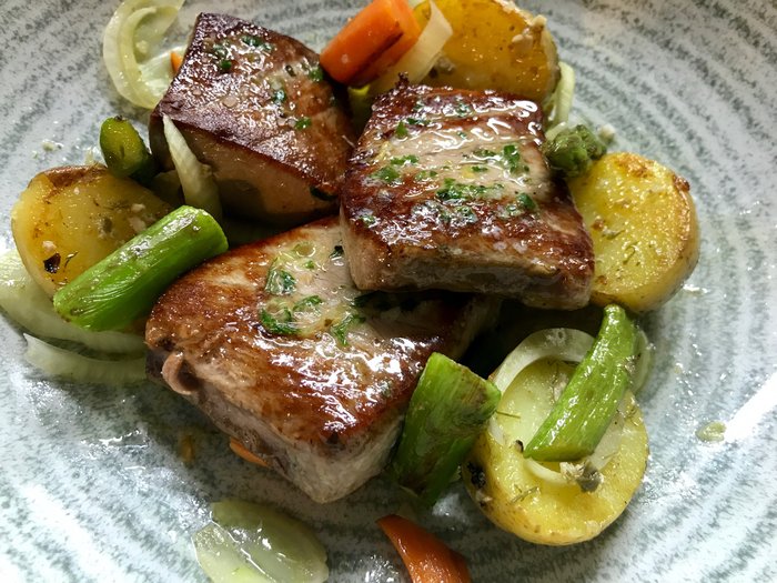 Tarantelo de Atun de Almadraba a la Mantequilla de Anchoas