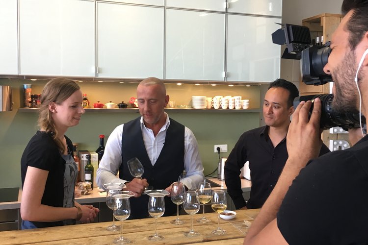 "Het verhaal van de tapas is al eeuwenoud maar hebben we in een nieuw jasje gestoken"