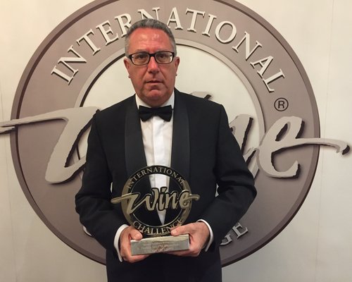 iwc_mejor_vino_del_mundo_manuel_valcarcel_07072016_1.jpg