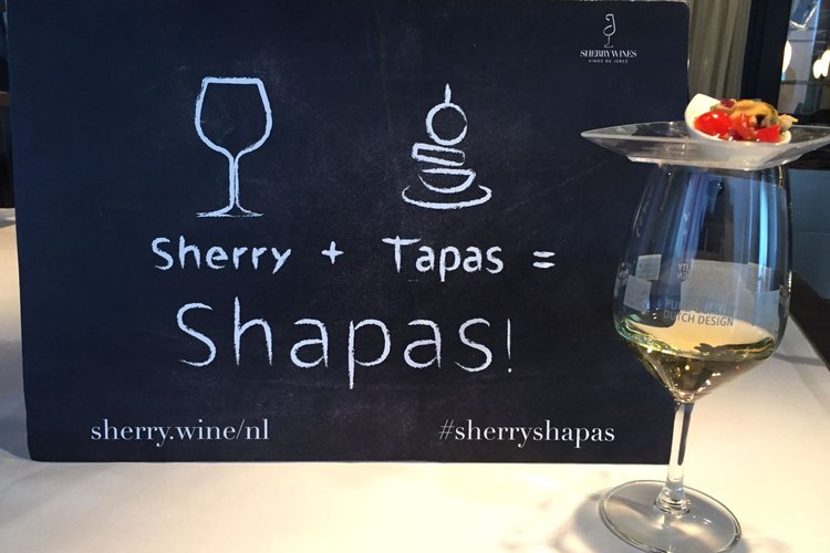 Manzanilla met piripiri van fruits de mer