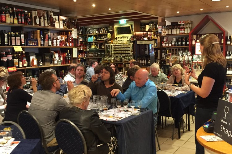 Sherry & Shapas in Musselkanaal