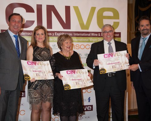 premios_yuste_en_cinve.jpg