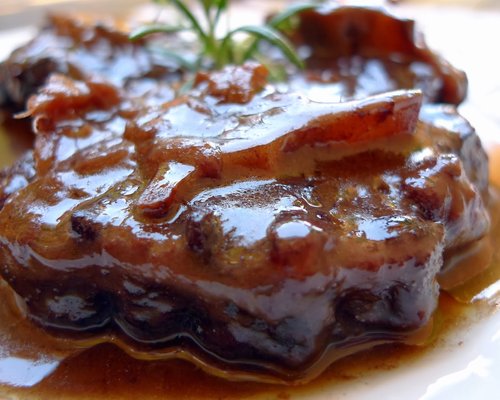 receta-de-rabo-de-toro-un-guiso-tradicional-1.jpg