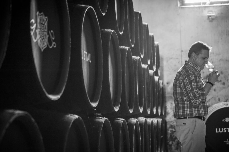 sergio-martinez.-lustau-cellar-master-65-1340x810.jpg