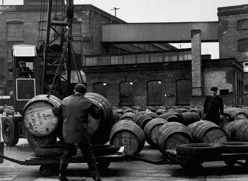 sherry-cask_Historia-ssandemanlondresbotas2_0