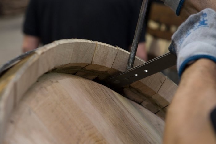 sherry-cask_Tonaleriareparacion-sherrycask-miguel-paez_1