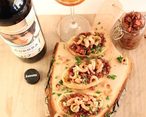 sherrypairing-amontillado-met-crostini-baconjam-en-hollandse-garnalen-6-small.jpg