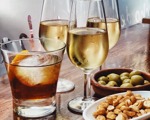 tapas_sherry_wines_photo_tim_clinch.jpg